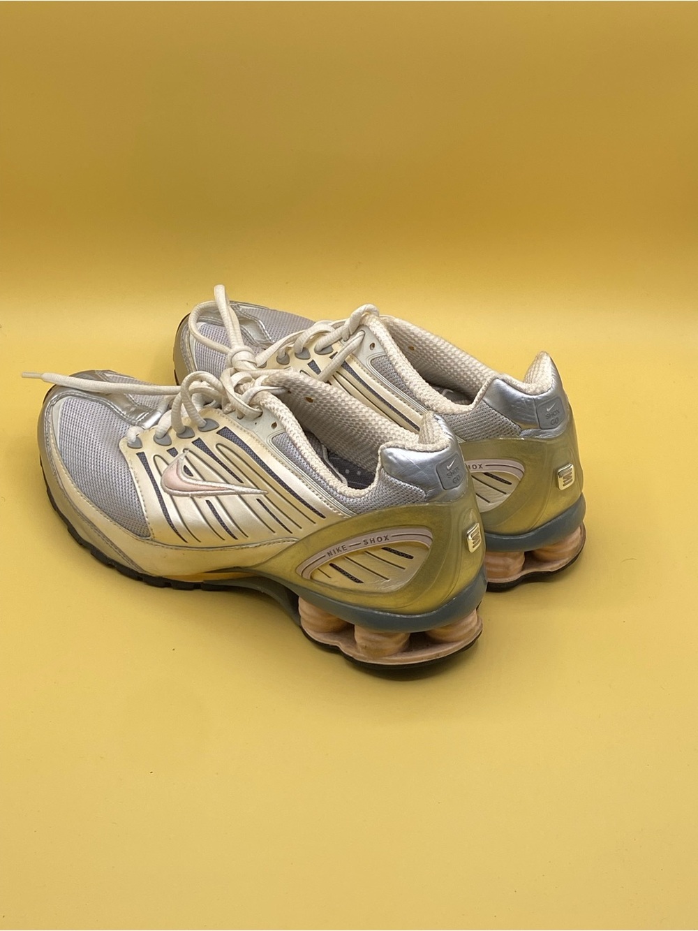 Nike Shox Go running shoes - Picture 3 of 4